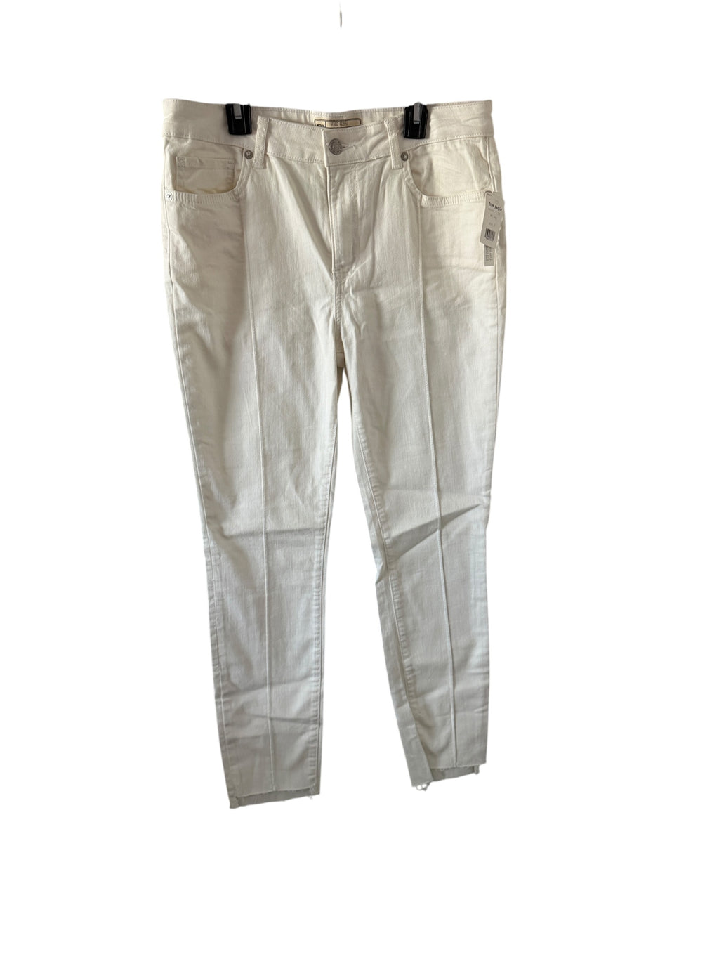 Free People Step Hem Pintuck Skinny Jeans in white
