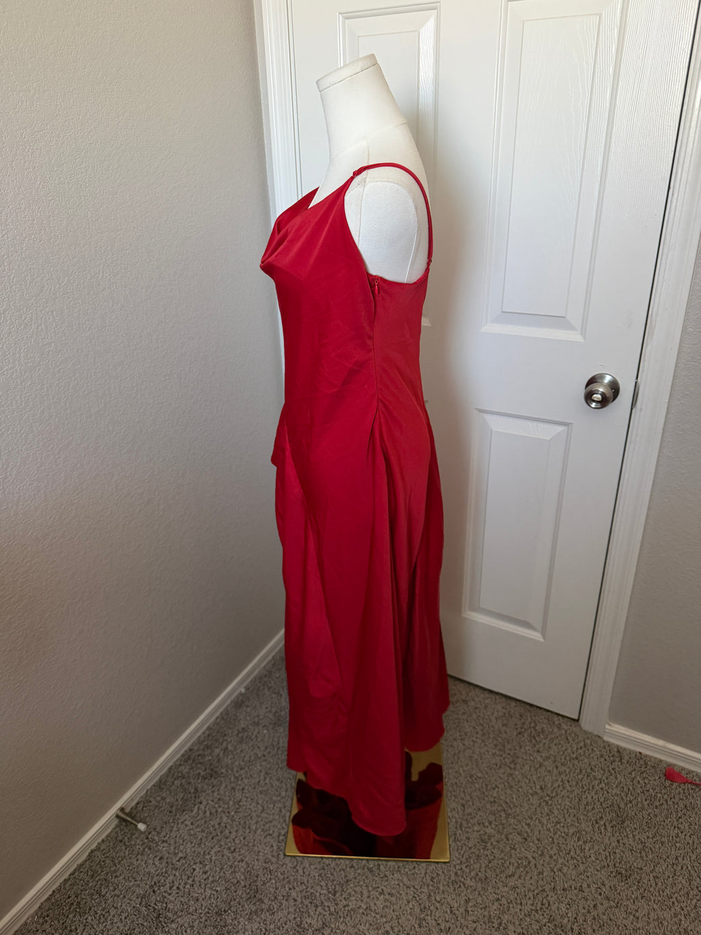 Lulus Raisa Pleated Side Midi Dress