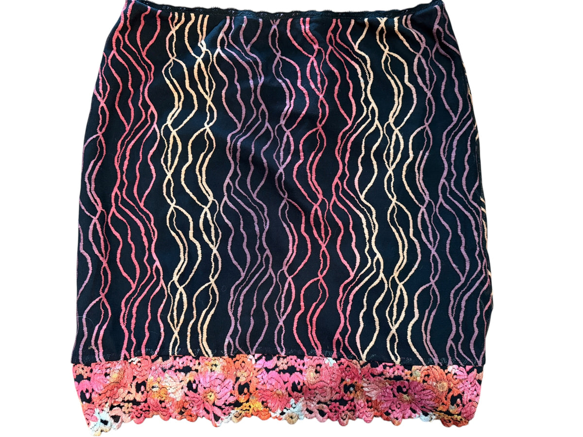Nicole Miller Collection Black Embroidered Wave-Pattern Mini Skirt
